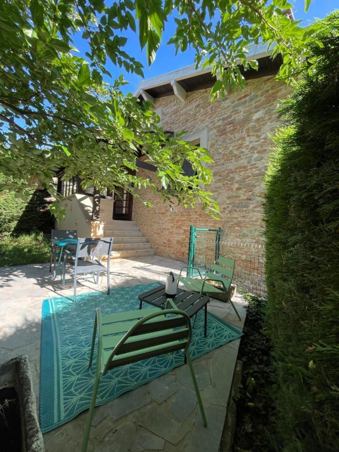 Maison Au Pied De La Roche Solutre-Pouilly Екстер'єр фото